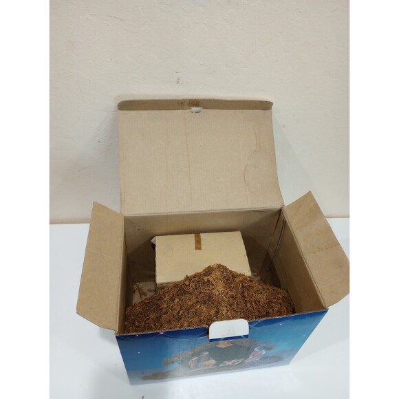 Vintage Nativity Scene - Picture 6 of 6